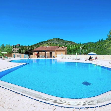 Vacances Leo Lagrange - Le Village Des Lavandes Монбрен-ле-Бен Екстер'єр фото